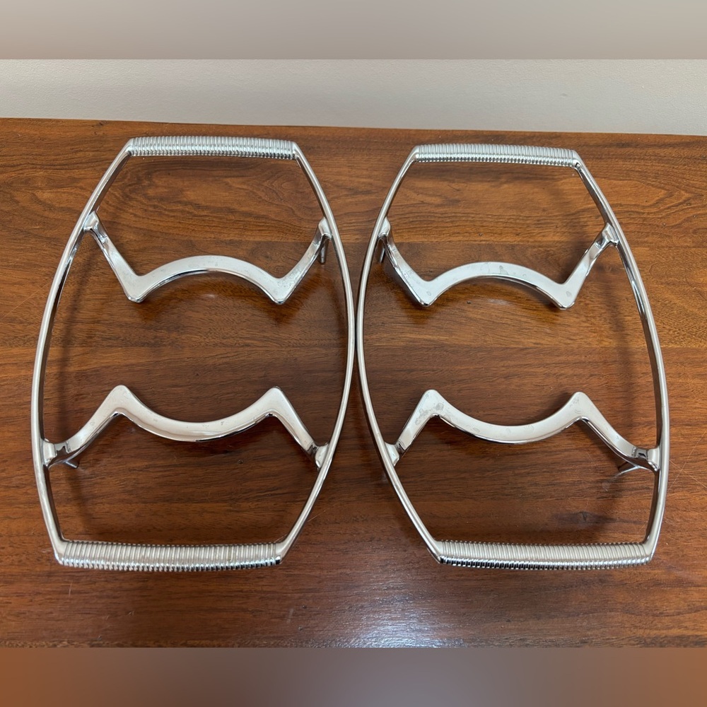 Second Set of Two Vintage Corning Ware Serving Cradles.